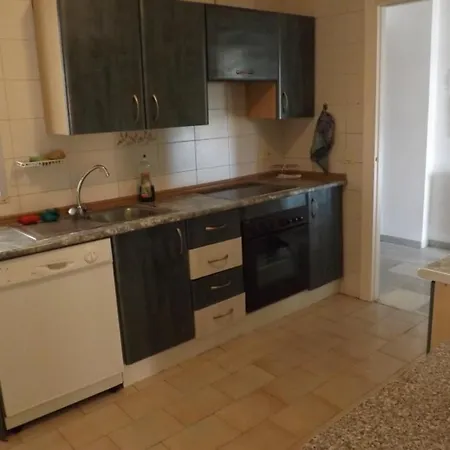 - 2 Bedrooms With Pool And Wifi - 01354 *