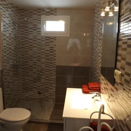 Апартаменты - 2 Bedrooms With Pool And Wifi - 01354