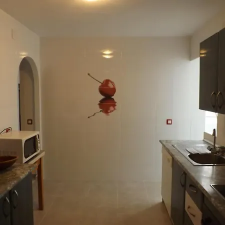 - 2 Bedrooms With Pool And Wifi - 01354 Апартаменты